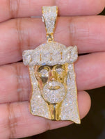 
              3.75 CARAT CERTIFIED LAB GROWN DIAMONDS STERLING SILVER GOLD PLATED 2.25 INCHES JESUS CROSS PENDANT
            