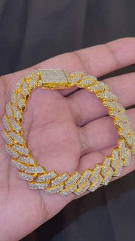 2.75 CARAT NATURAL DIAMONDS STERLING SILVER GOLD PLATED 73.52 GRAMS 8.50 INCHES 14 MM FANUC CUBAN LINK BRACELET