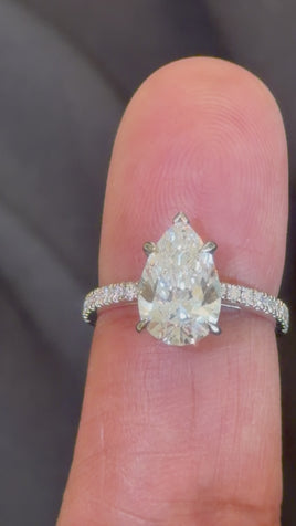PLATINUM 2.75 CARAT PEAR LAB GROWN DIAMONDS ENGAGEMENT WEDDING RING