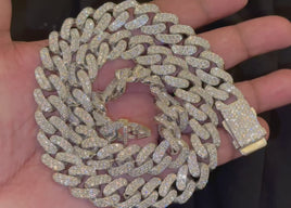 32.20 CARAT STERLING SILVER 223.44 GRAMS 22 INCHES 14 MM CERTIFIED LAB GROWN DIAMONDS CUBAN CHAIN NECKLACE