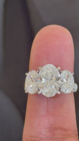 14K WHITE GOLD 7.75 CARAT OVAL & ROUND LAB GROWN DIAMONDS ENGAGEMENT WEDDING RING