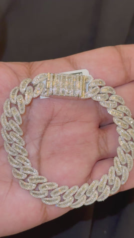 10K WHITE GOLD 8 CARAT LAB GROWN DIAMONDS 52.43 GRAMS 8 INCHES 12 MM BRACELET