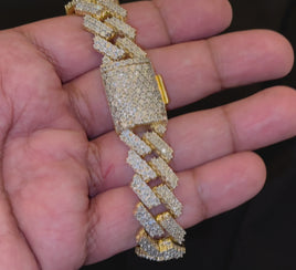 3.75 CARAT NATURAL DIAMONDS STERLING SILVER WITH GOLD PLATING 78.21 GRAMS 8.50 INCHES 15 MM FANOOK CUBAN LINK BRACELET