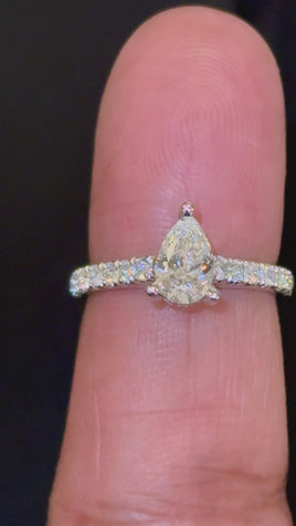 14K YELLOW GOLD 1.50 CARAT LAB GROWN DIAMONDS PEAR RING